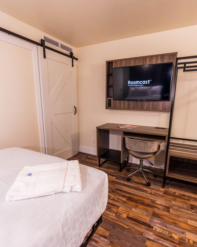 Hotel On Monroe Ρότσεστερ Εξωτερικό φωτογραφία